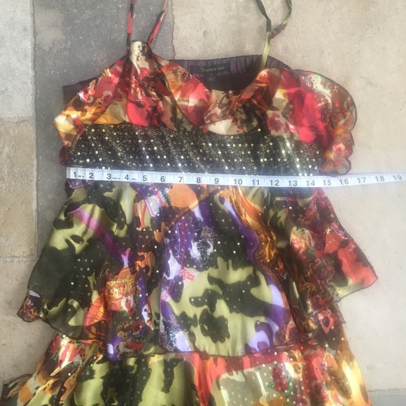 Flounced, vibrant, beautiful mini dress. Size M. - Picture 4 of 7